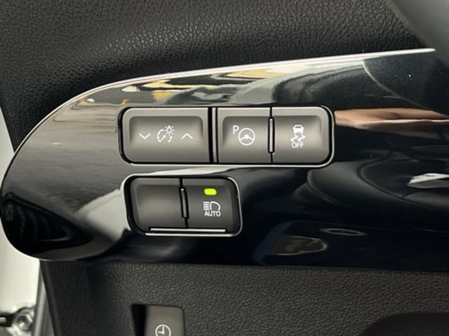 TOYOTA豐田 PRIUS PHV  第15張相片