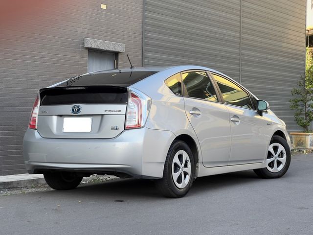 TOYOTA豐田 PRIUS  第4張相片