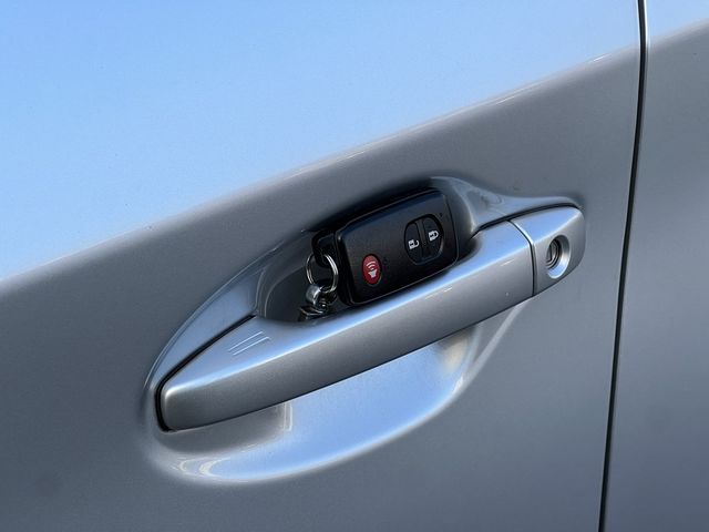 TOYOTA豐田 PRIUS  第5張相片