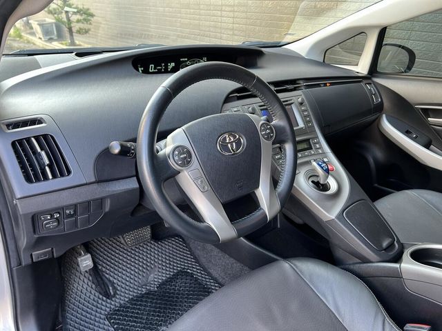 TOYOTA豐田 PRIUS  第8張相片