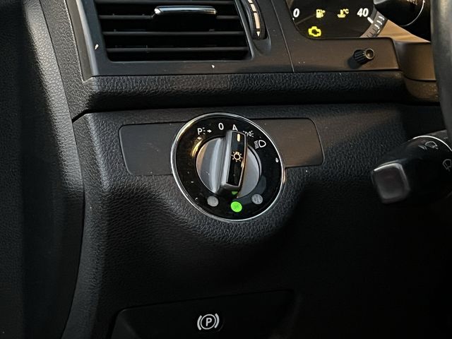 M-BENZ賓士 C300  第11張相片