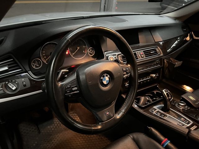 BMW寶馬 520D  第6張相片