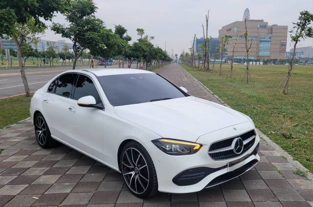 M-BENZ賓士 C200  第2張相片