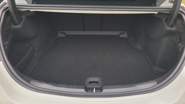 M-BENZ賓士 C200  第10張相片