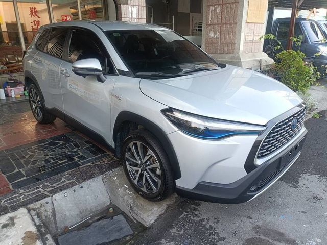 TOYOTA豐田 COROLLA CROSS HYBRID  第9張相片