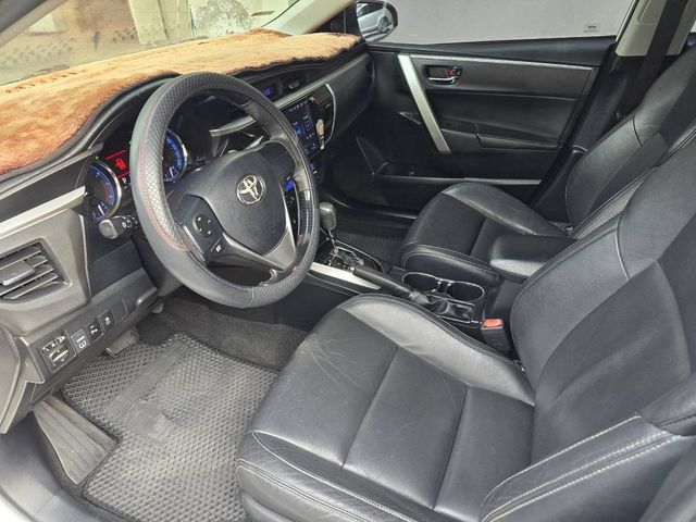 TOYOTA豐田 ALTIS  第6張相片