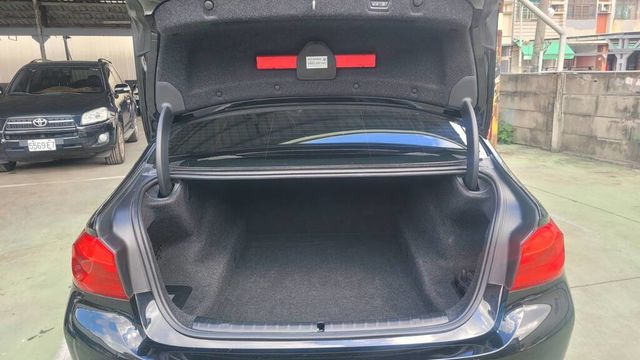 BMW寶馬 520I  第9張相片