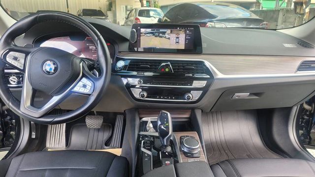 BMW寶馬 520I  第12張相片