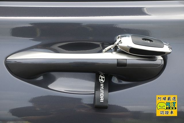 HYUNDAI現代 SANTA FE  第17張相片