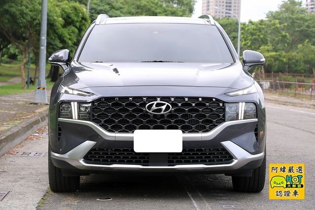 HYUNDAI現代 SANTA FE  第18張相片