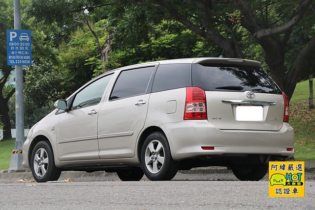 TOYOTA豐田 WISH  第2張相片