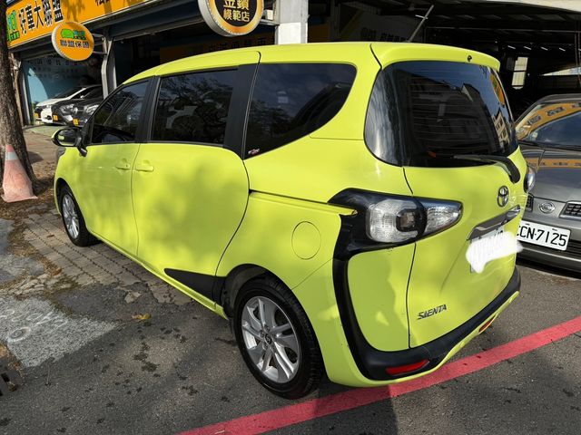 TOYOTA豐田 SIENTA  第3張相片