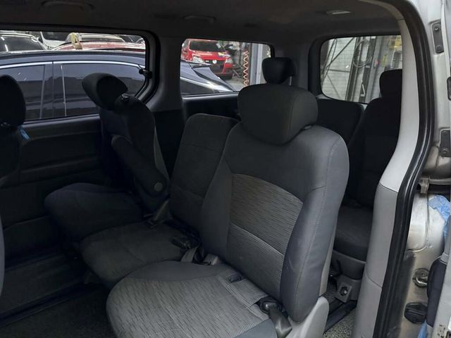 HYUNDAI現代 STAREX  第4張相片