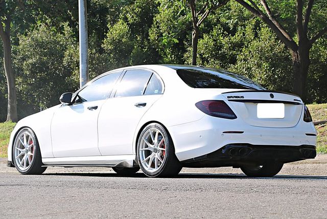 M-BENZ賓士 E300  第2張相片