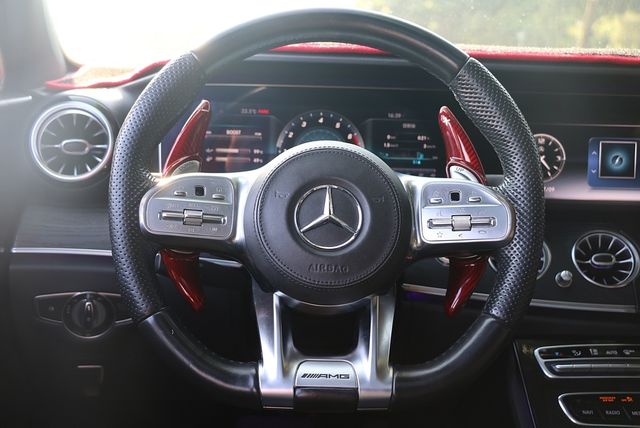 M-BENZ賓士 E300  第6張相片