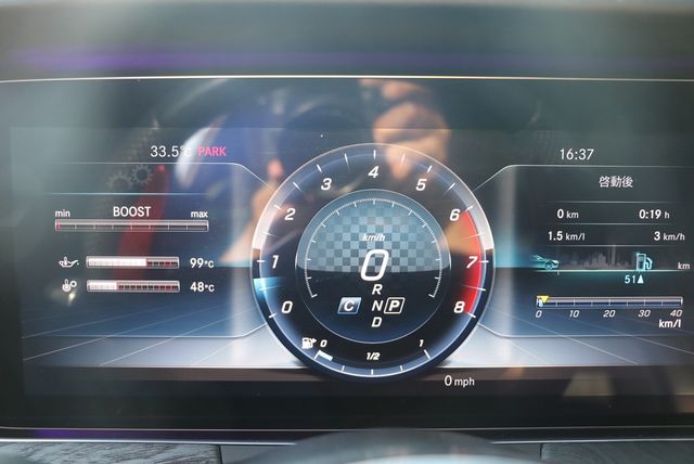 M-BENZ賓士 E300  第7張相片