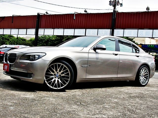 BMW/ 寶馬 740i  第6張相片