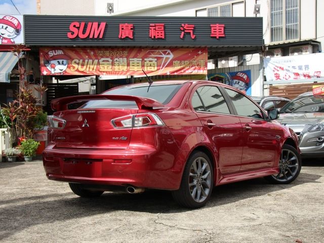 Mitsubishi Lancer  第10張相片