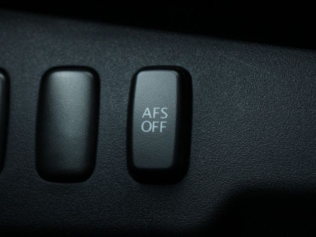 Mitsubishi Lancer  第18張相片