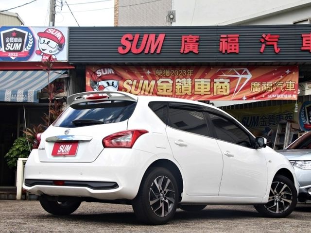 Nissan Tiida  第9張相片