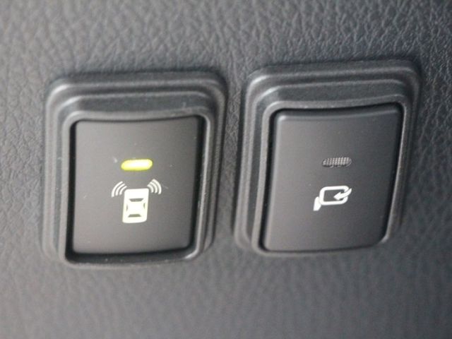 Toyota Yaris  第12張相片