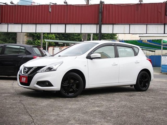 Nissan Tiida  第6張相片