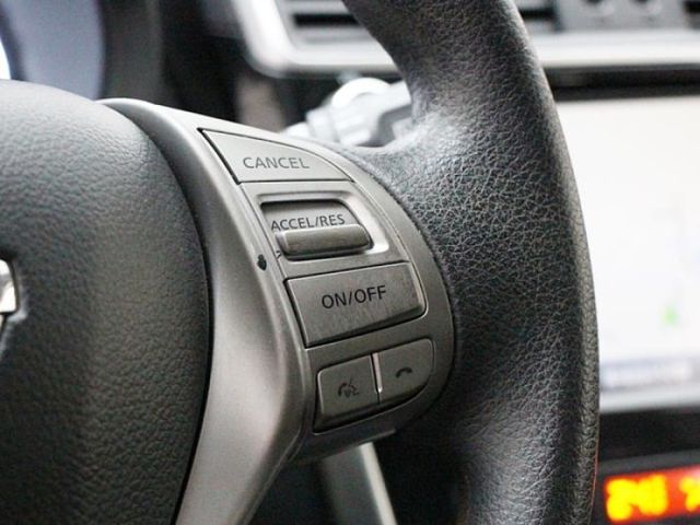Nissan Tiida  第19張相片