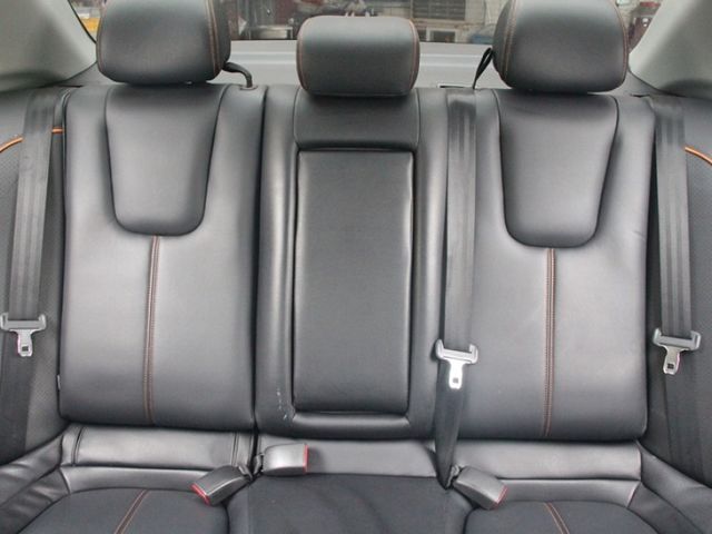 Mitsubishi Lancer  第2張相片