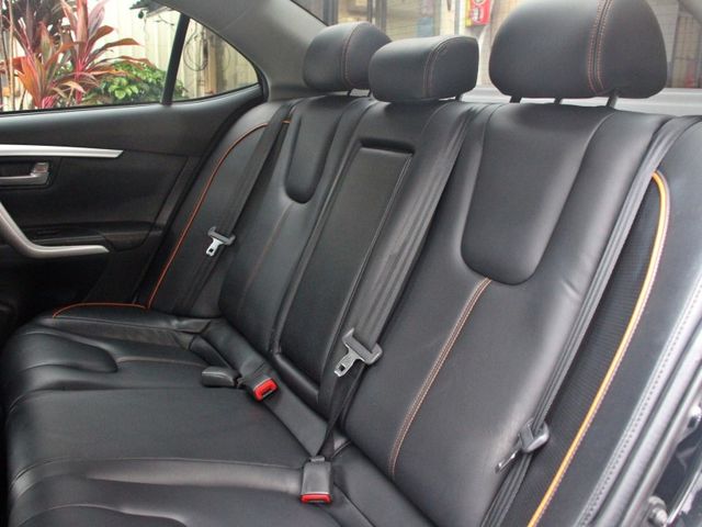 Mitsubishi Lancer  第13張相片