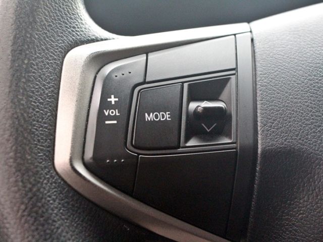 Mitsubishi Lancer  第14張相片