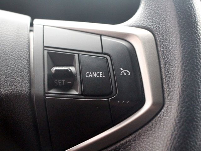Mitsubishi Lancer  第18張相片
