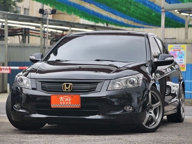 Honda Accord  第1張相片
