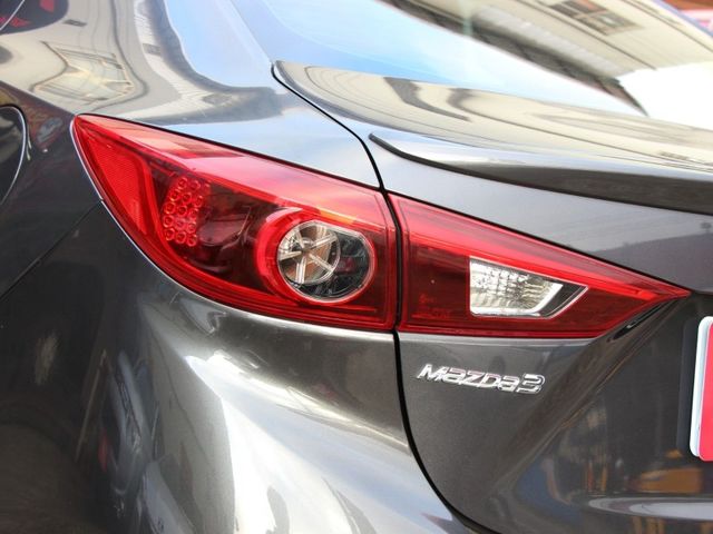 Mazda Mazda3  第6張相片