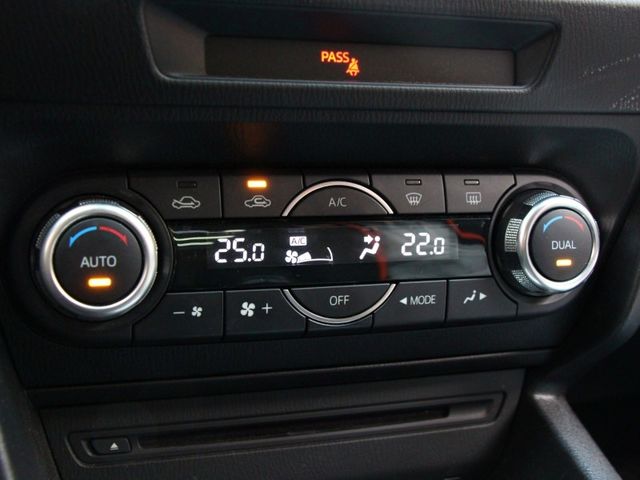 Mazda Mazda3  第18張相片