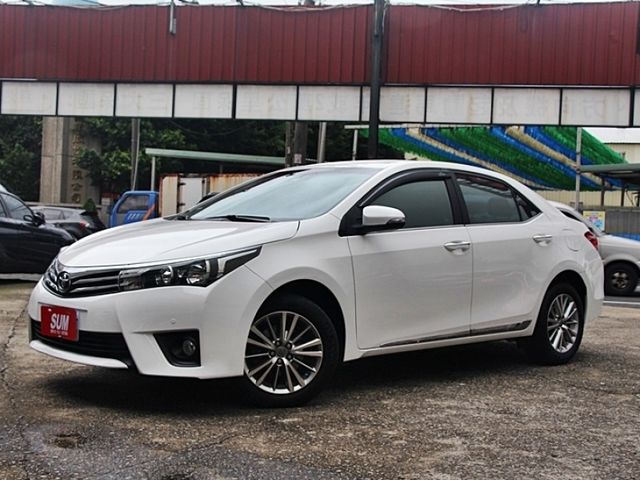 Toyota ALTIS  第3張相片
