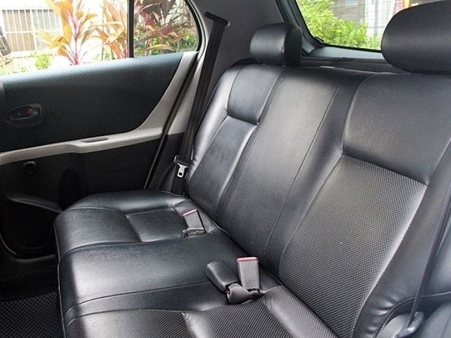 Toyota Yaris  第12張相片