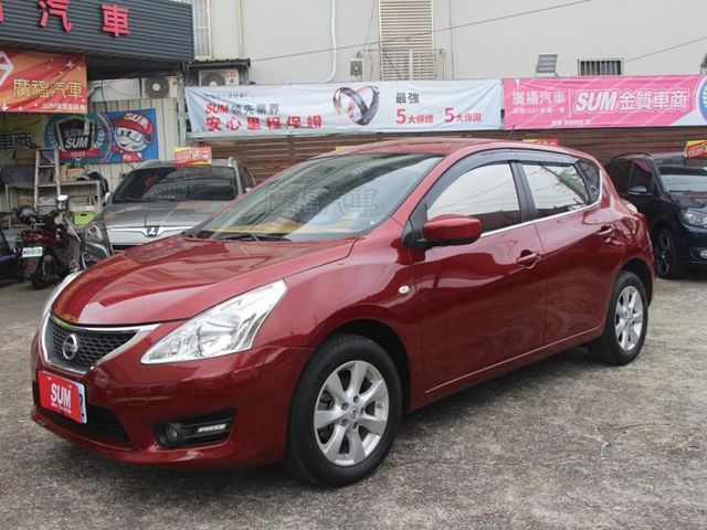 Nissan Tiida  第2張相片
