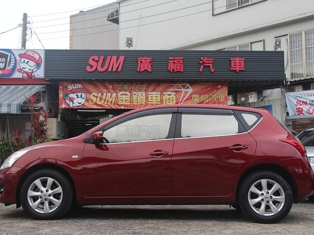 Nissan Tiida  第3張相片