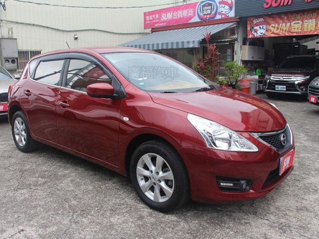 Nissan Tiida  第5張相片