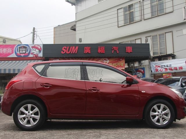 Nissan Tiida  第7張相片