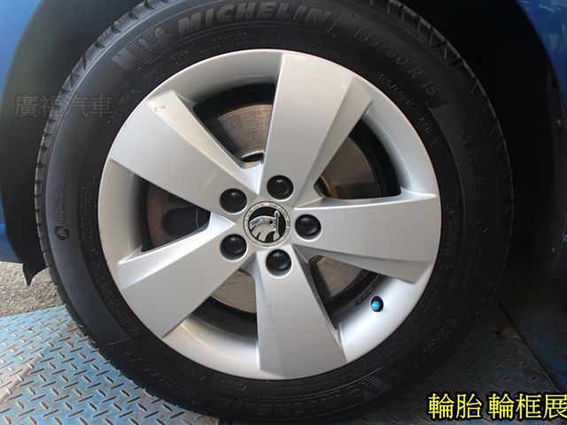 Skoda Fabia  第14張相片