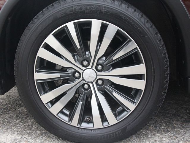 Mitsubishi Outlander  第16張相片