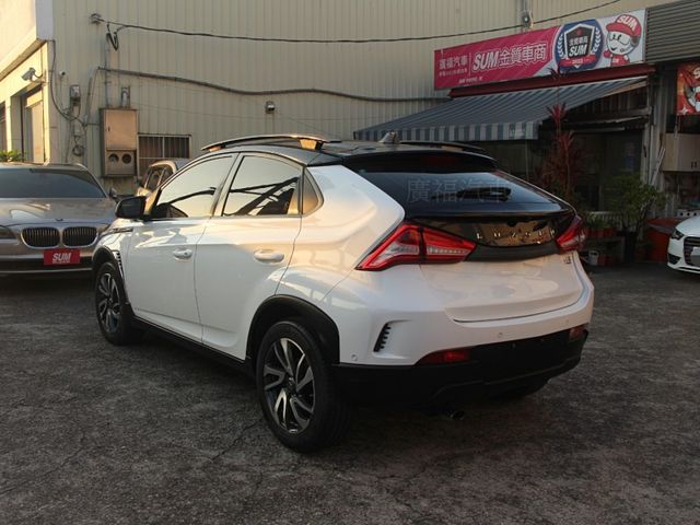 Luxgen U5  第6張相片