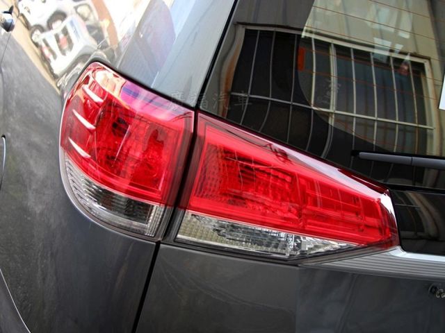 Mitsubishi Zinger  第9張相片