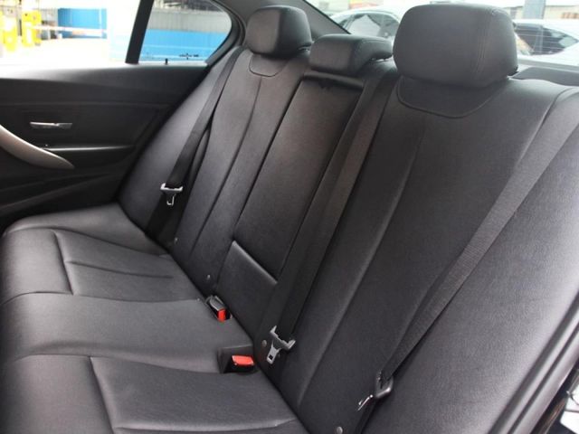 BMW/ 寶馬 318d  第14張相片