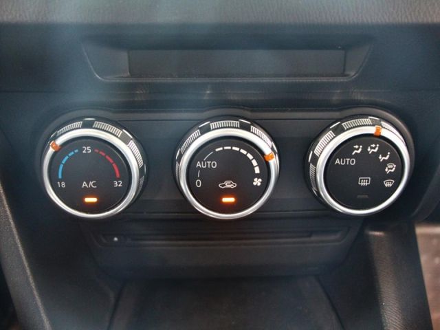 Mazda Mazda3  第17張相片