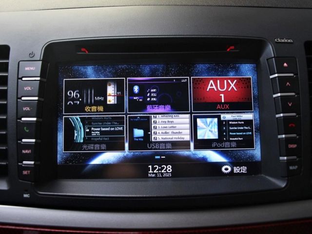 Mitsubishi Lancer  第13張相片