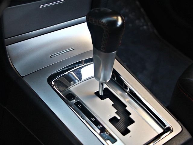 Mitsubishi Lancer  第16張相片