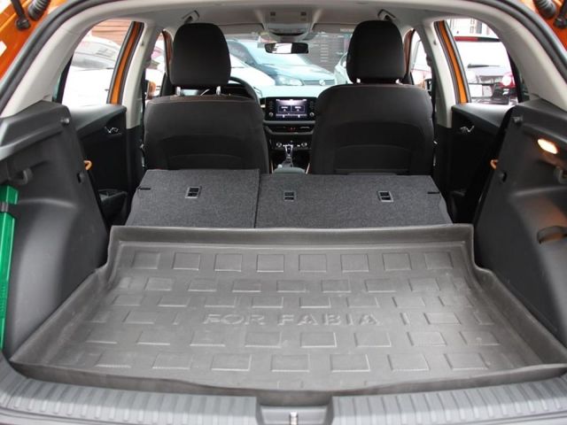 Skoda Fabia  第23張相片