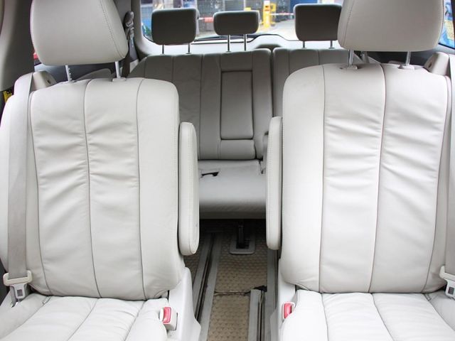 Toyota Previa  第9張相片